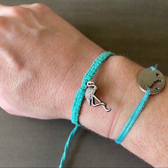 💎 3/$30: Flamingo Charm Bracelet - Picture 3 of 4